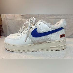 Women’s Nike Air Force 1 ‘07 Sherpa fleece shoes~coconut~DO6680-100~SZ~size 7.5.